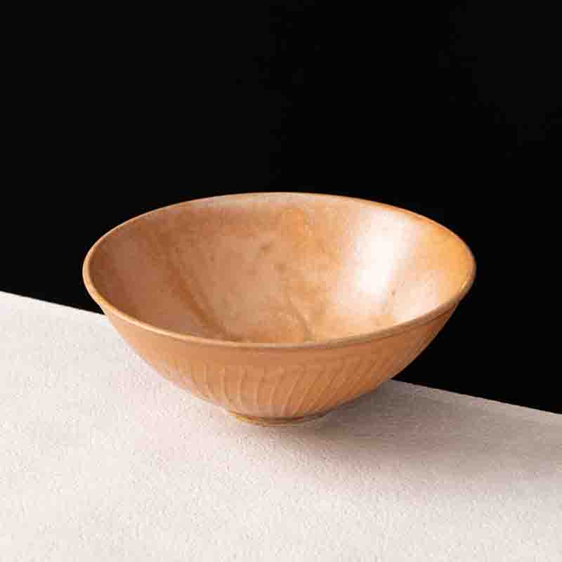 Deep Porcelain Bowl Deep porcelain soup bowl for commercial food service