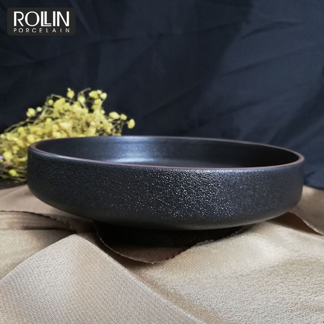 Black Ceramic Deep Plate Porcelain Soup Plate Stew Plate for Restaurant