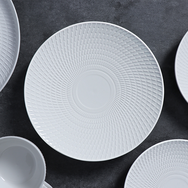 White Porcelain Wide Rim Unique Design Pasta Plate for Hotel