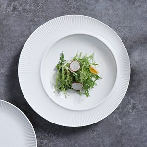 Hospitality Serving Chaozhou Ceramic Irregular Shape Dinnerware Modern Restaurant Plate Dishes
