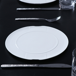 White Ceramic Round Plates Banquet Porcelain Dinner Plate Round Charger Plate Restaurant Dinnerware Plates