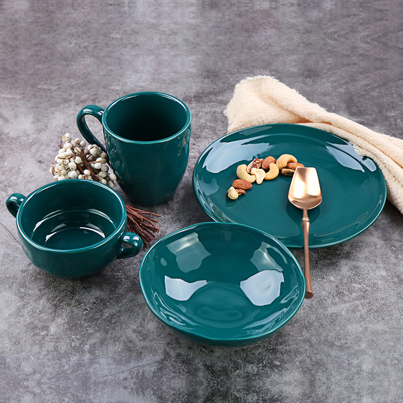 Dark Green Glazed Porcelain Dinnerware Set Factory Price Ceramic Green Dinner Plate Set for Sale