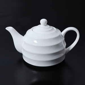 White Porcelain Teapot For Resort Dinnerware