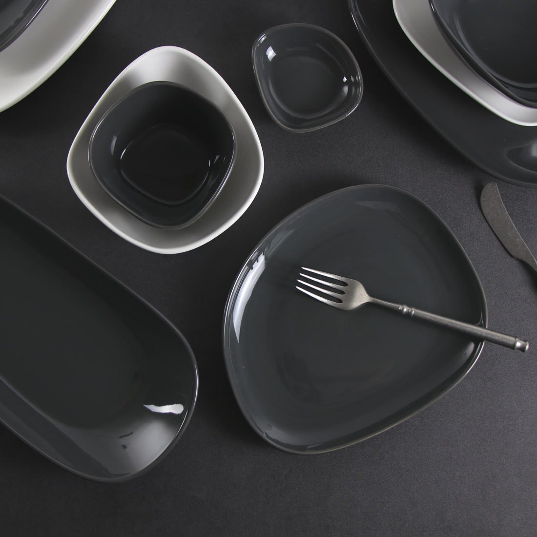 Korean Modern Porcelain Dinnerware Set-irregular, Dark Grey Colored