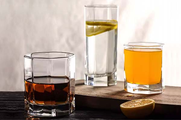 Water Glasses for Everyday Table Service