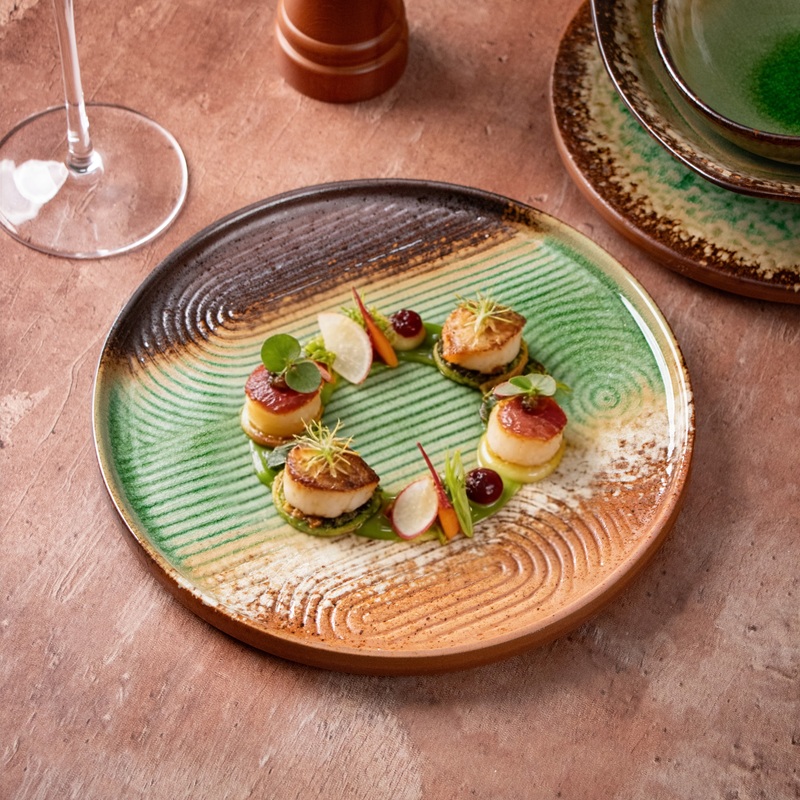 Restaurant porcelain plates and bowls table setting