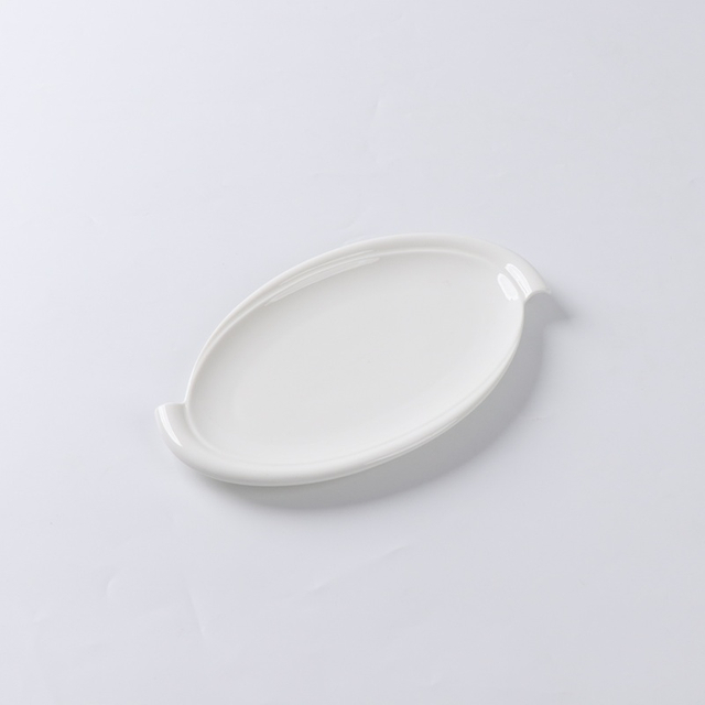 Irregular plate