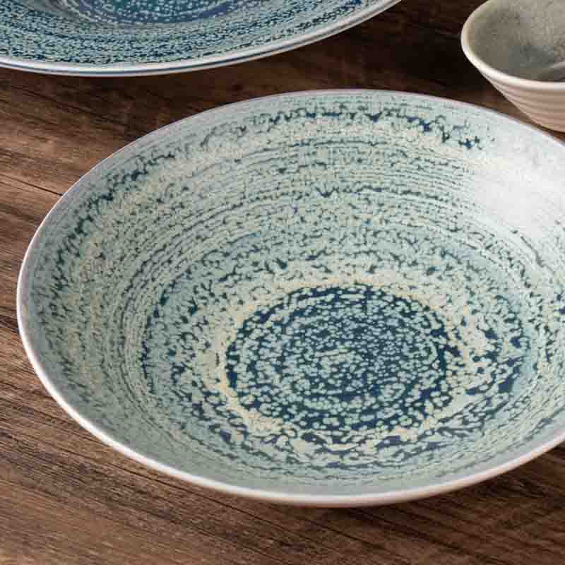 Stacking heavy duty commercial ceramic tableware for high volume hotel and restaurant kitchens