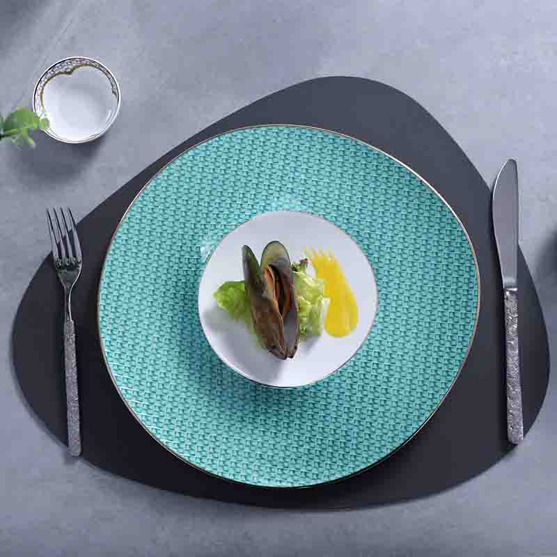 Luxury bone china hotel dinnerware set for restaurant table service