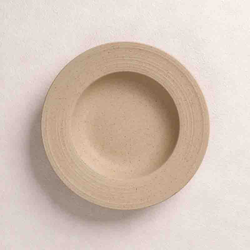 Modern porcelain dinnerware set for hotel restaurant table