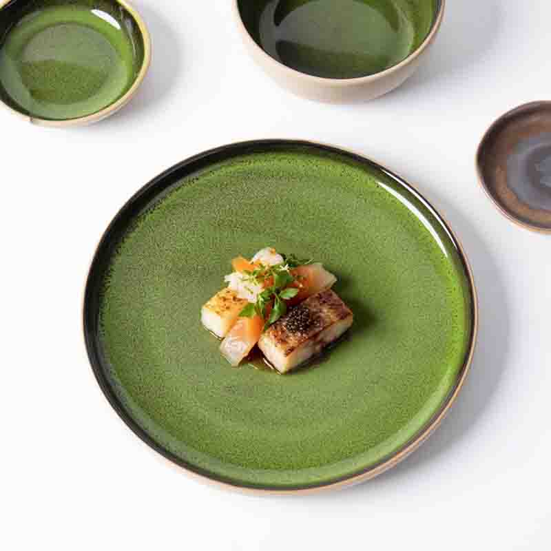 Wholesale green porcelain plate for hotel restaurant service